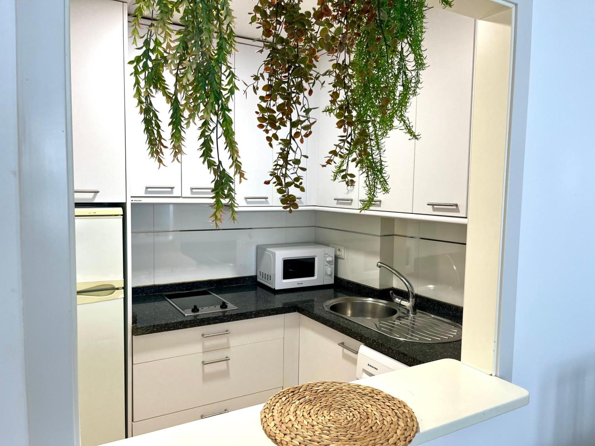 Puerta Al Mar Apartment Малага Екстериор снимка